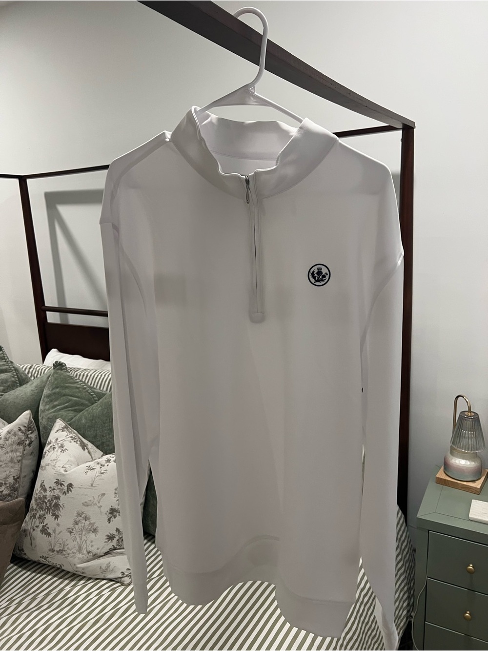 NWOT Tour Issue Donald Ross White Quarter-Zip Pullover